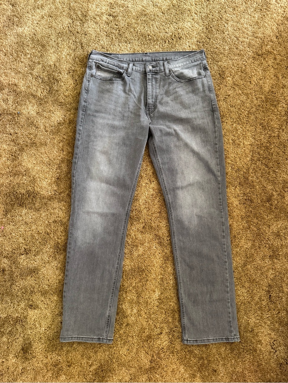 Grey Levi 541 straight leg jeans; perfect condition